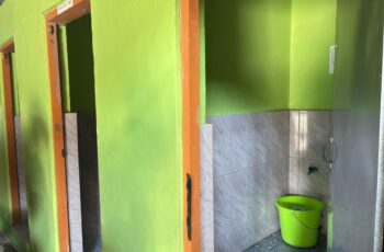 RUANG TOILET BERSIH & REPRESENTATIF